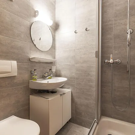 דירה La Tour D'antheme By Interhome *