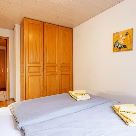 Daire La Tour D'antheme By Interhome Champéry